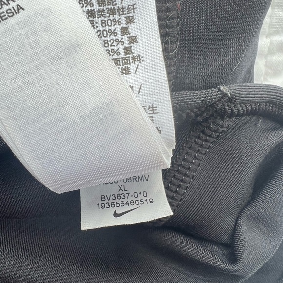 Nike sports bra xs-s - Picture 4 of 5